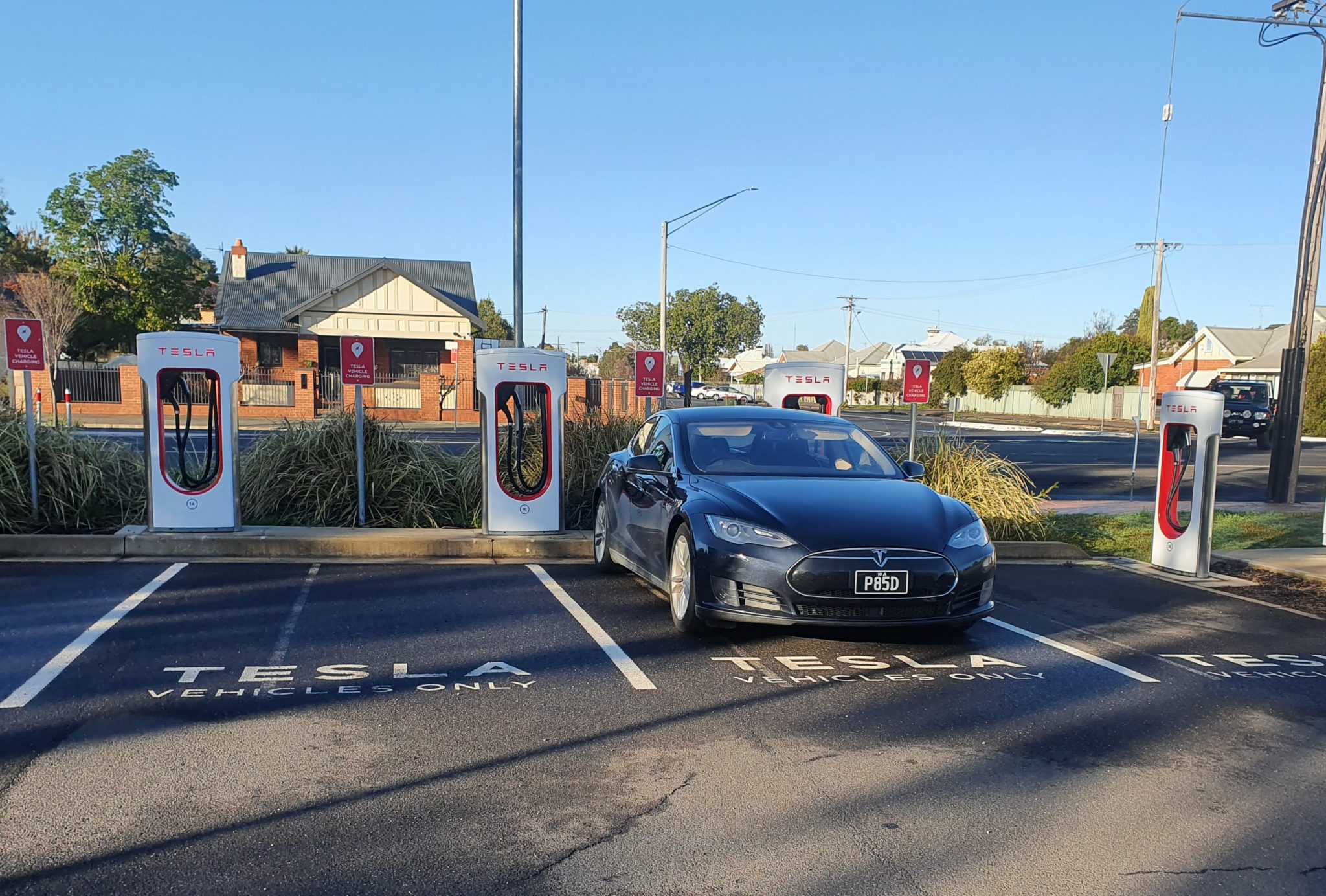 Tesla Is Wise To Open Up Its Superchargers In Australia – Tesla Owners ...